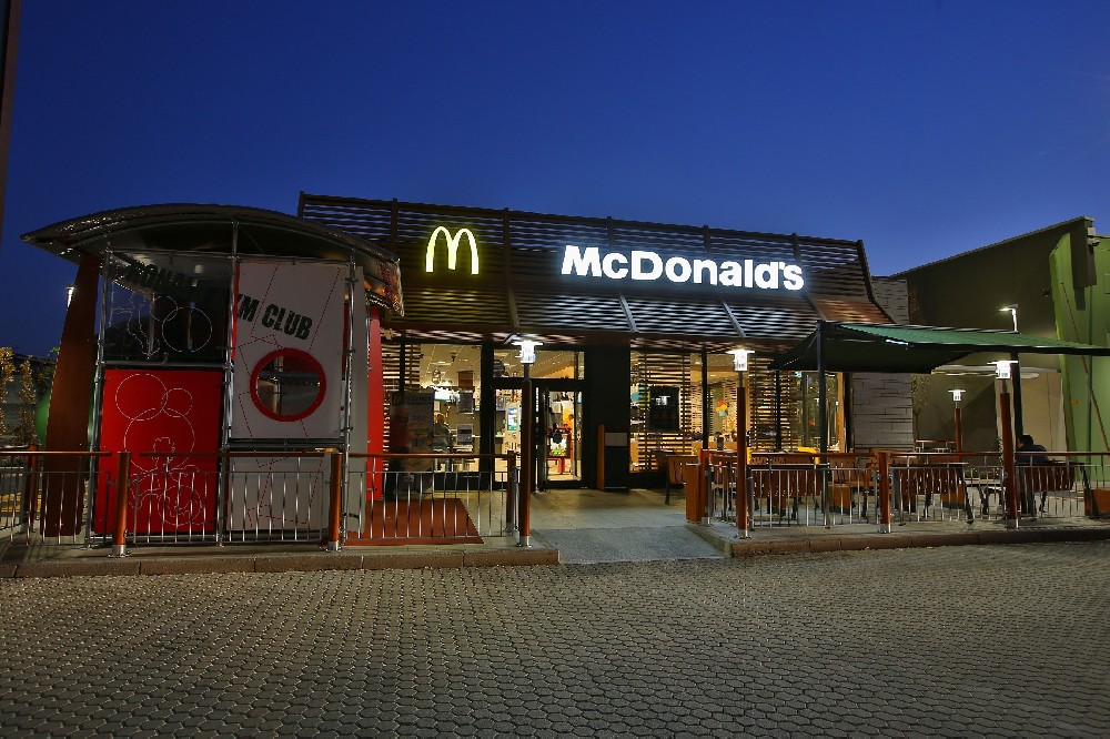 麦当劳全国新餐厅设计